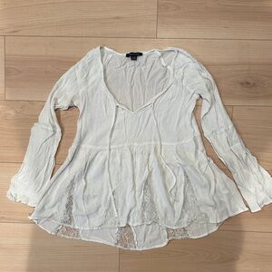 AE Flowy Beachy Cream Lace Blouse